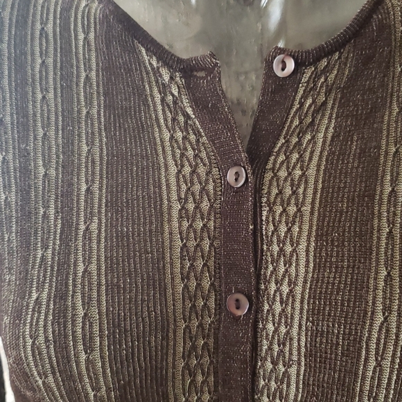 Sweater - Picture 2 of 8